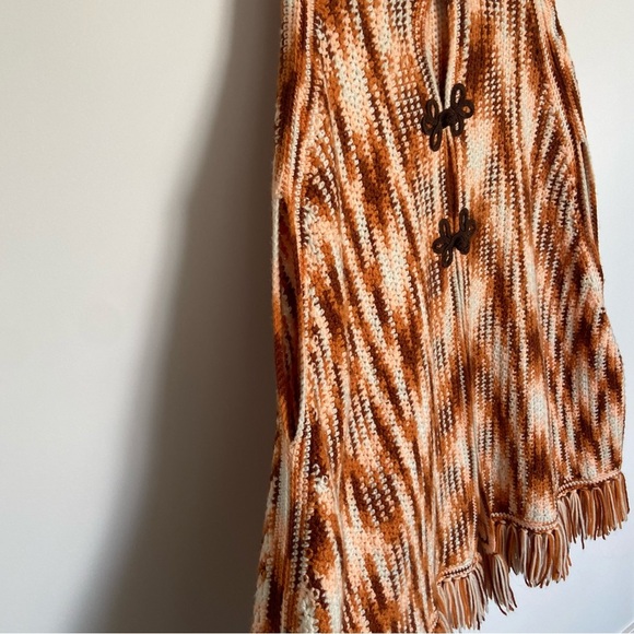 Hand Knit Western Tassel Cape Poncho - Picture 13 of 14